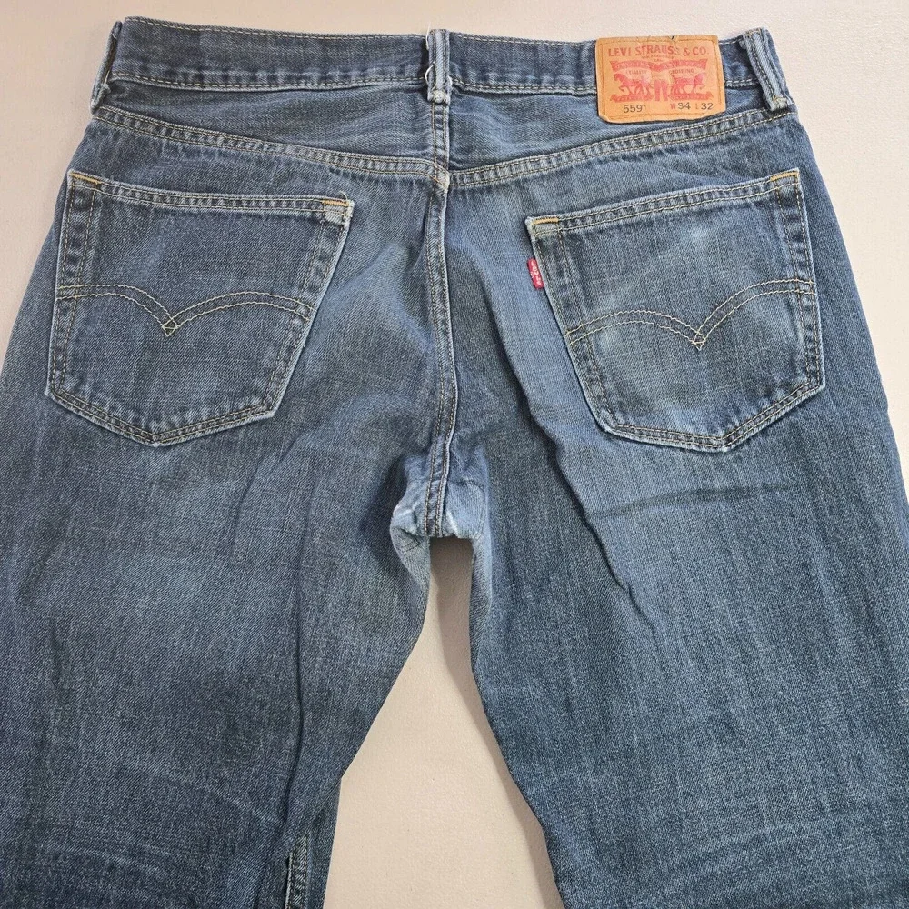 Levis pre owned